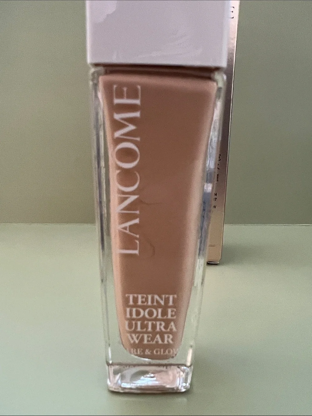 Lancôme Teint Idole Ultra Wear Care & Glow Foundation - 125W Warm Beige